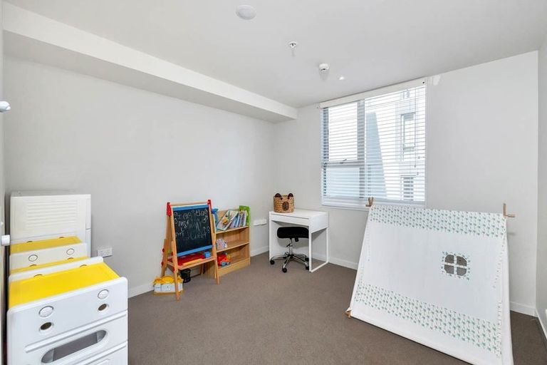 Photo of property in 604/27 Don Mckinnon Drive, Albany, Auckland, 0632