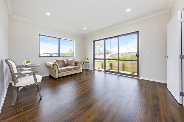 Photo of property in 291 Flat Bush School Road, Flat Bush, Auckland, 2019