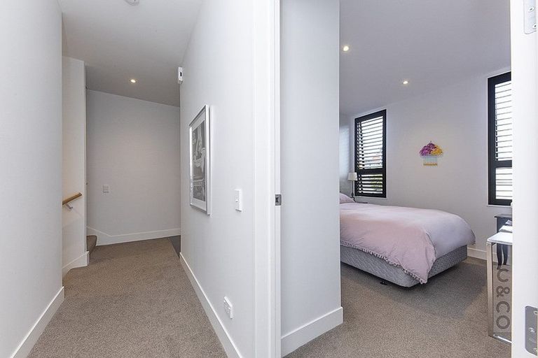 Photo of property in 4b Hastings Street, Hobsonville, Auckland, 0616