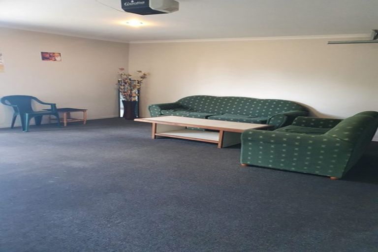 Photo of property in 7 Liscooly Place, Flat Bush, Auckland, 2019