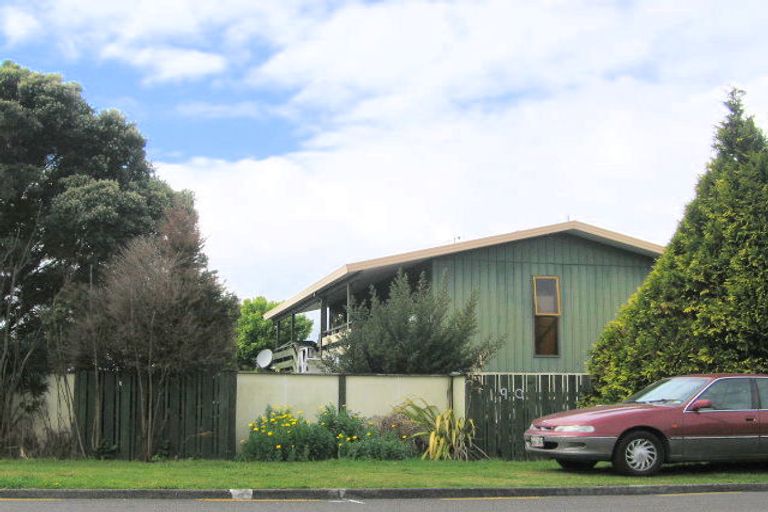 Photo of property in 190 Ngatai Road, Otumoetai, Tauranga, 3110