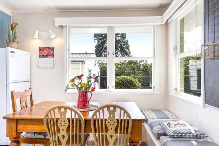 Photo of property in 10 Dillon Street, Blenheim, 7201