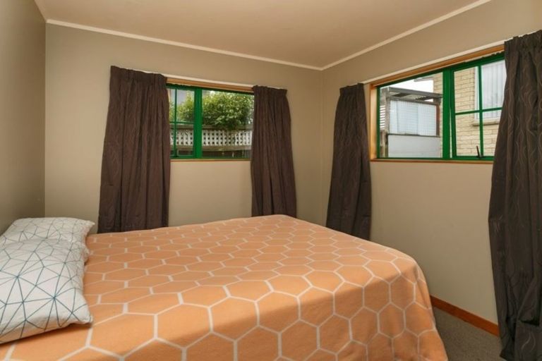 Photo of property in 122 Taupo View Road, Taupo, 3330