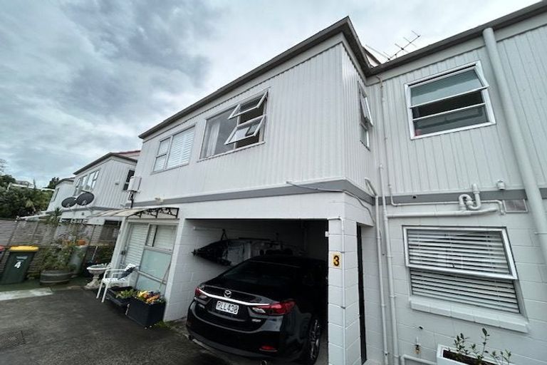 Photo of property in 3/23 Inverness Road, Browns Bay, Auckland, 0630