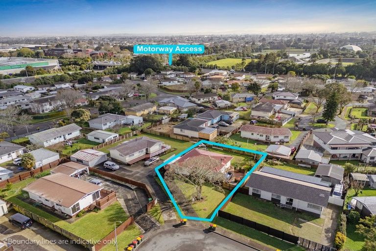 Photo of property in 17 Almay Place, Clover Park, Auckland, 2019
