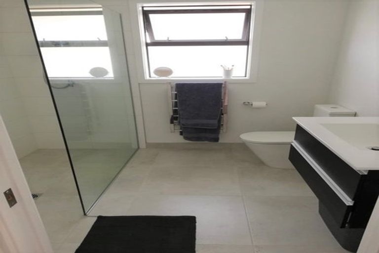 Photo of property in 90 Pakanga Grove, Pyes Pa, Tauranga, 3112
