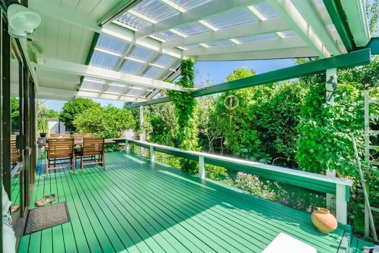 Photo of property in 26 Sunshine Avenue, Paraparaumu, 5032