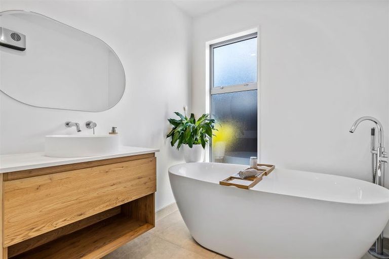 Photo of property in 198 Gardiners Road, Casebrook, Christchurch, 8051