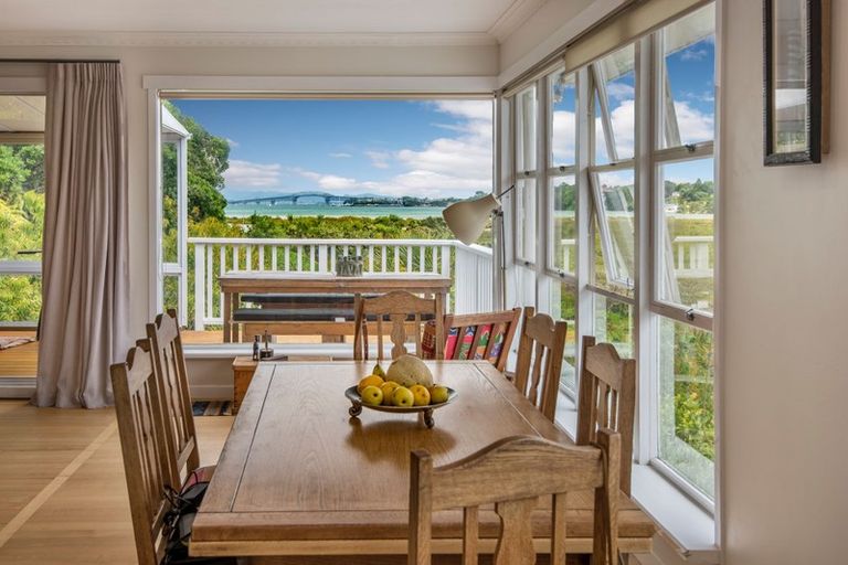 Photo of property in 55 Kawerau Avenue, Devonport, Auckland, 0624