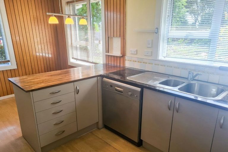 Photo of property in 33 Maryhill Avenue, Hoon Hay, Christchurch, 8025