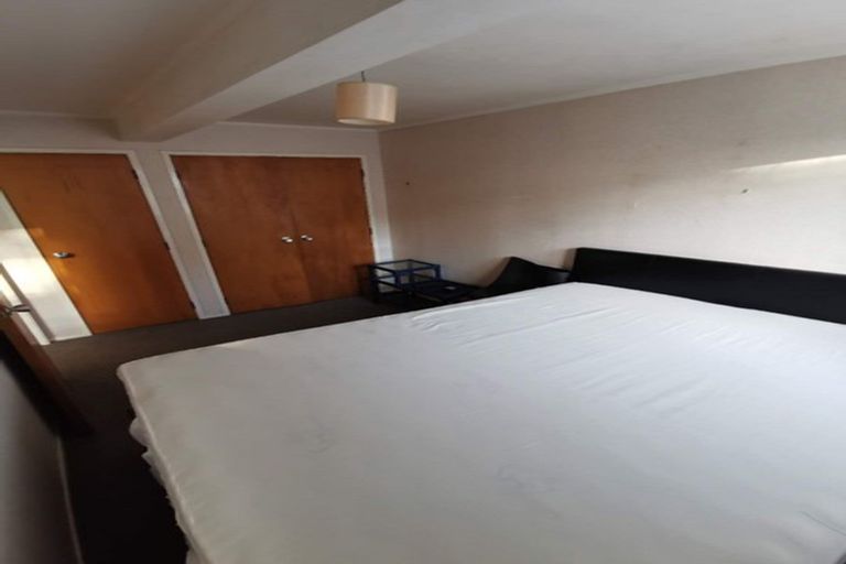 Photo of property in 30 Terra Nova Street, Glen Eden, Auckland, 0602