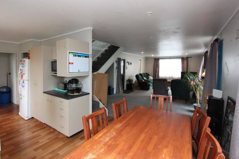 Photo of property in 146 Miranda Street, Stratford, 4332