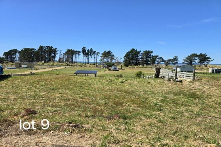 Photo of property in 13 Pukenui Drive, Mahia, 4198