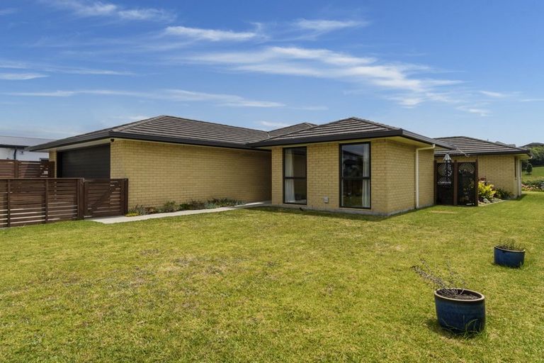 Photo of property in 47 Lynley Park Drive, Omokoroa, 3114