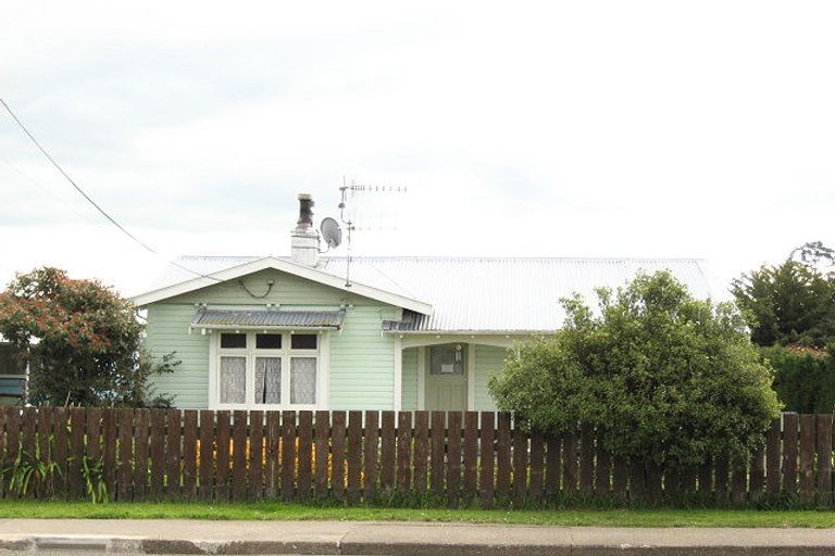 Photo of property in 94 Racecourse Road, Waipukurau, 4200