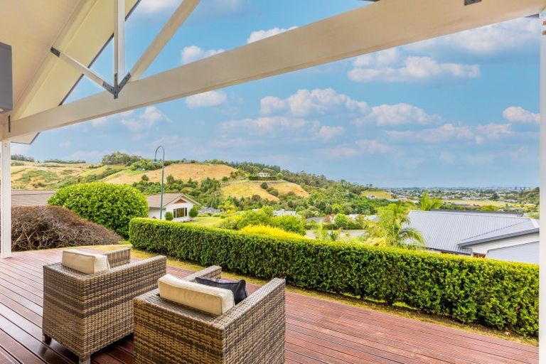 Photo of property in 118 Kent Terrace, Taradale, Napier, 4112