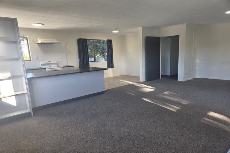 Photo of property in 40 Lagoon Place, Poike, Tauranga, 3112