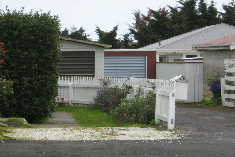 Photo of property in 162 Tukapa Street, Westown, New Plymouth, 4310