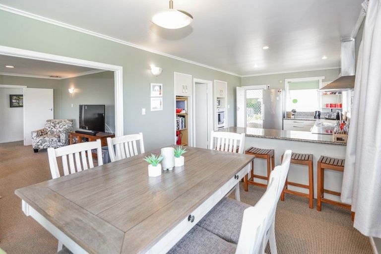 Photo of property in 706 Maxville Drive, Parkvale, Hastings, 4122