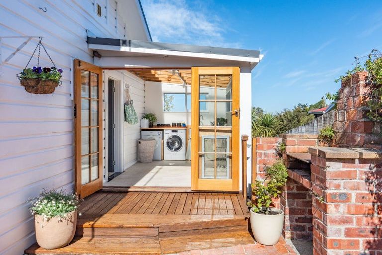 Photo of property in 14 Tower Avenue, Waverley, Dunedin, 9013