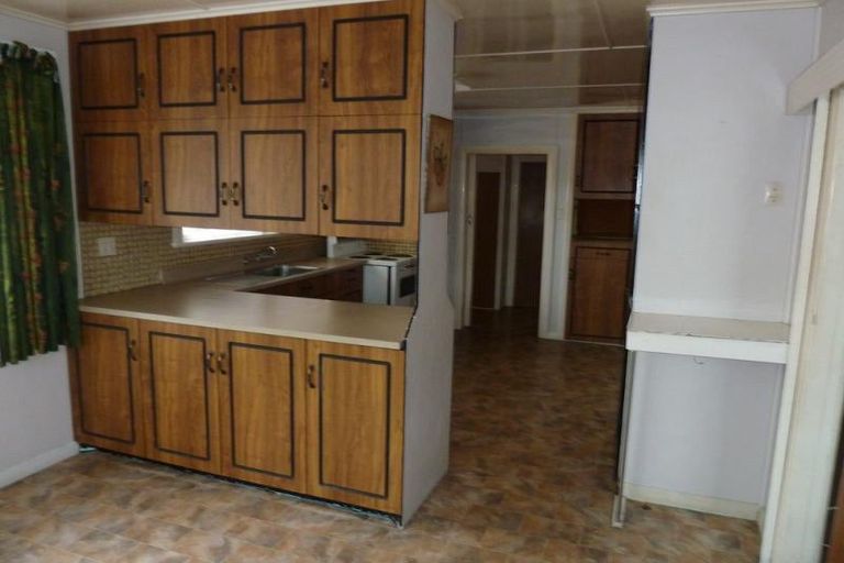 Photo of property in 42 Seaforth Avenue, Milson, Palmerston North, 4414