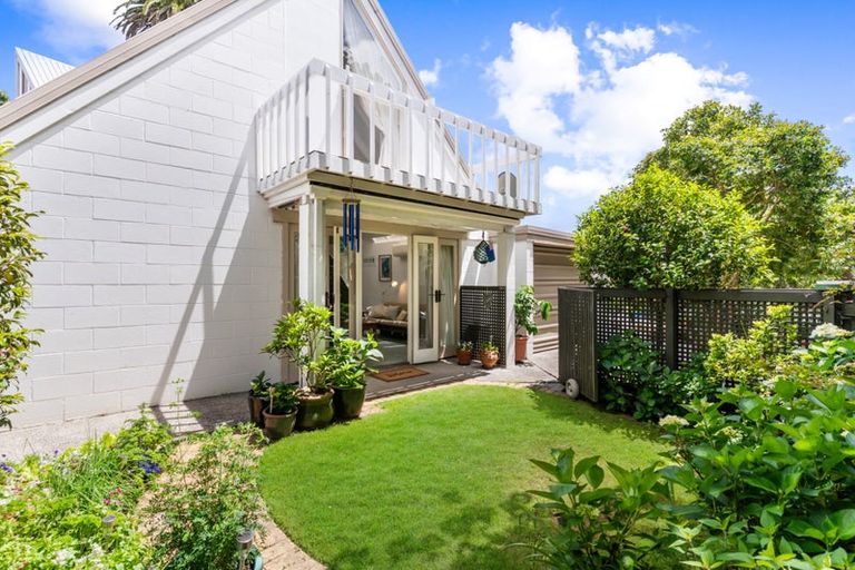 Photo of property in 46 Albert Road, Devonport, Auckland, 0624