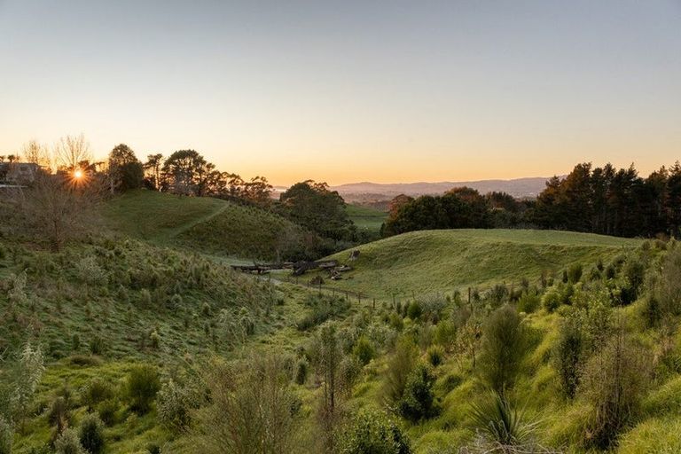 Photo of property in 15d Junction Road, Minden, Tauranga, 3176