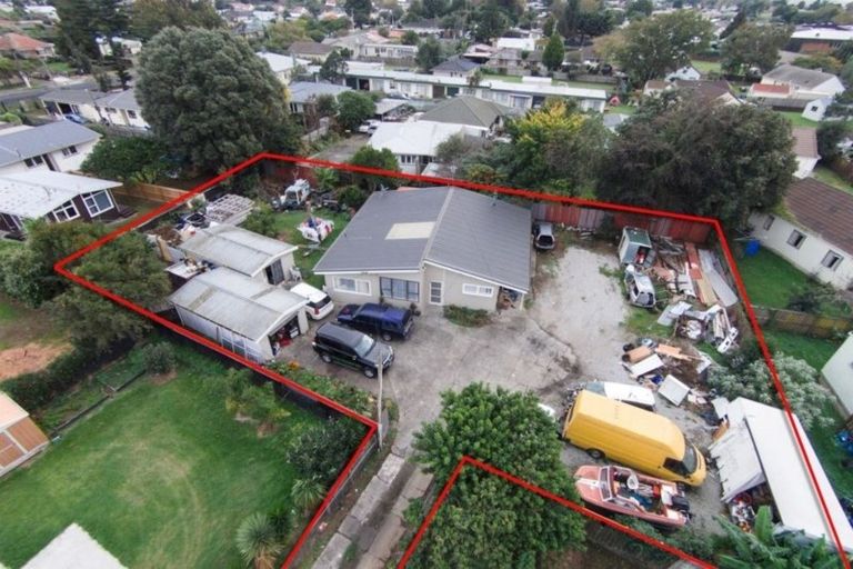 Photo of property in 263a Massey Road, Mangere East, Auckland, 2024