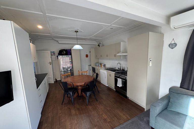 Photo of property in 991 George Street, North Dunedin, Dunedin, 9016