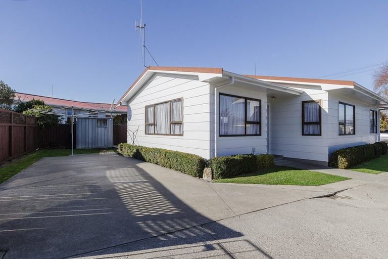 Photo of property in 1 Laurel Place, Awapuni, Palmerston North, 4412