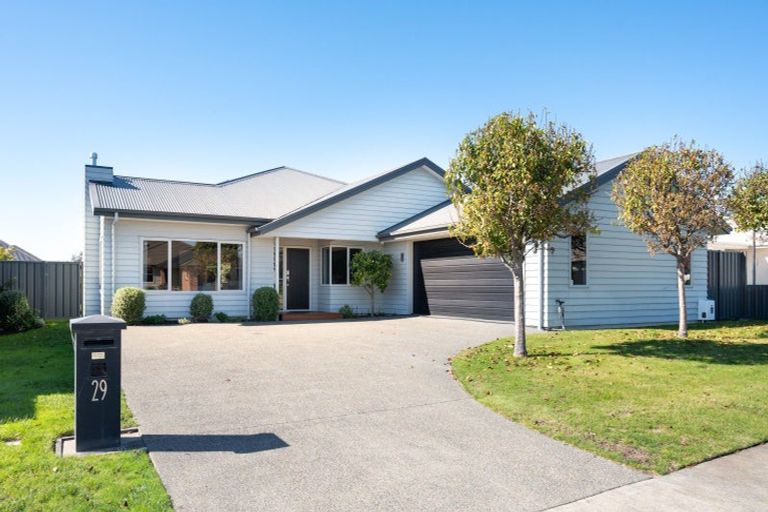 Photo of property in 29 Whakatomo Place, Havelock North, 4130