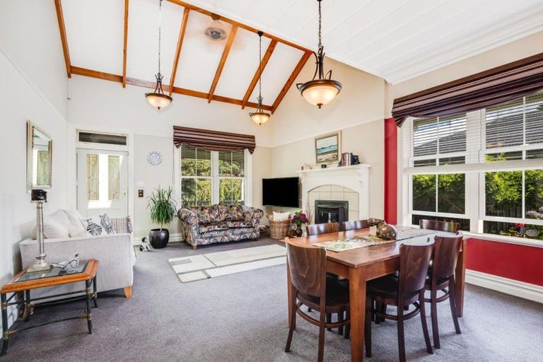 Photo of property in 2 Martin Street, Waikanae, 5036