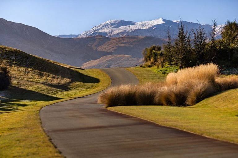 Photo of property in 47 Threepwood Road, Lake Hayes, Queenstown, 9371