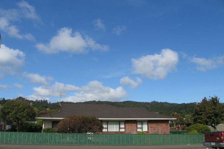 Photo of property in 286f1- Fergusson Drive, Heretaunga, Upper Hutt, 5018