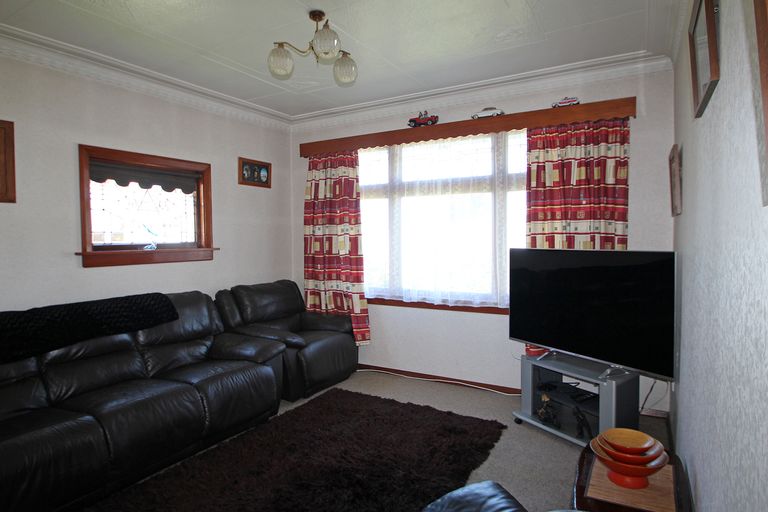 Photo of property in 14 Teviot Street, Oamaru North, Oamaru, 9400