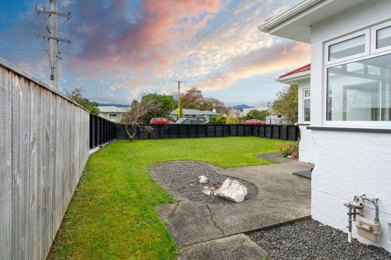 Photo of property in 95 Bartholomew Road, Levin, 5510