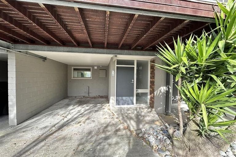 Photo of property in 4/88 Victoria Avenue, Palmerston North, 4410