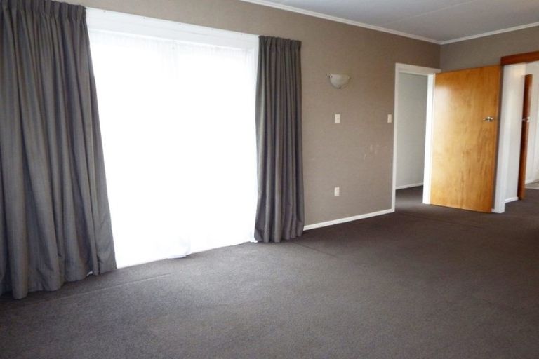 Photo of property in 1 Oaklea Avenue, Marton, 4710