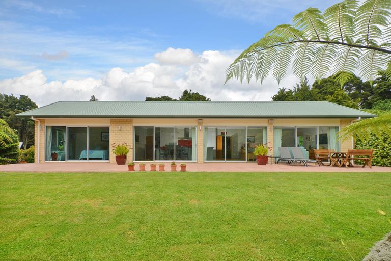 Photo of property in 26 Ketenikau Road, Te Kamo, Whangarei, 0112