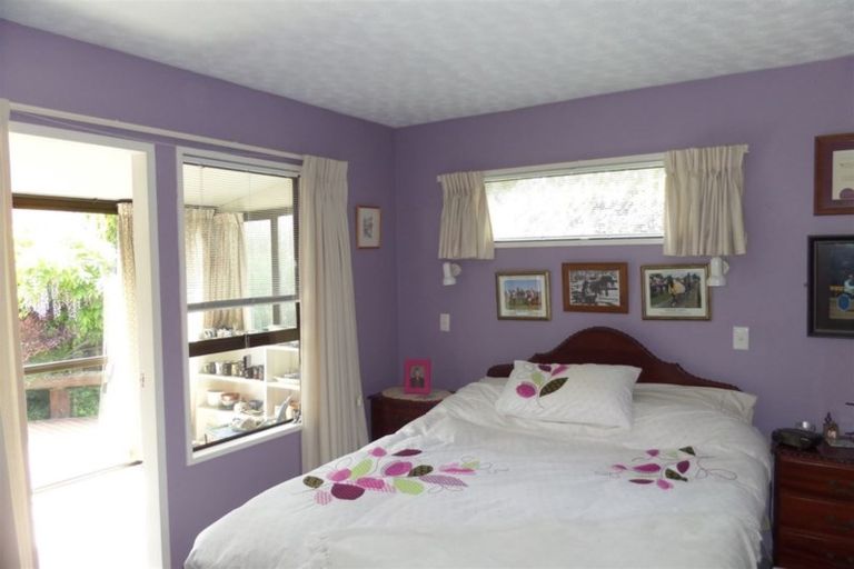 Photo of property in 2/35 Solway Avenue, Ilam, Christchurch, 8041