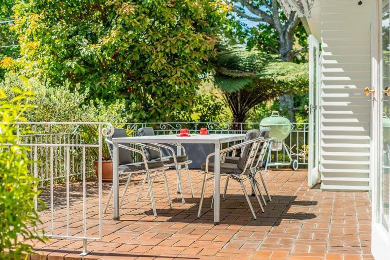 Photo of property in 26 Chatsworth Road, Silverstream, Upper Hutt, 5019