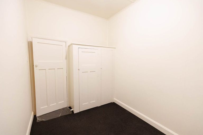 Photo of property in 38 Dr Taylor Terrace, Johnsonville, Wellington, 6037