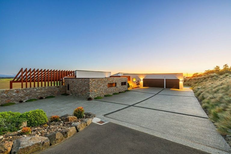 Photo of property in 418 Spur Road, Rosewill, Timaru, 7975