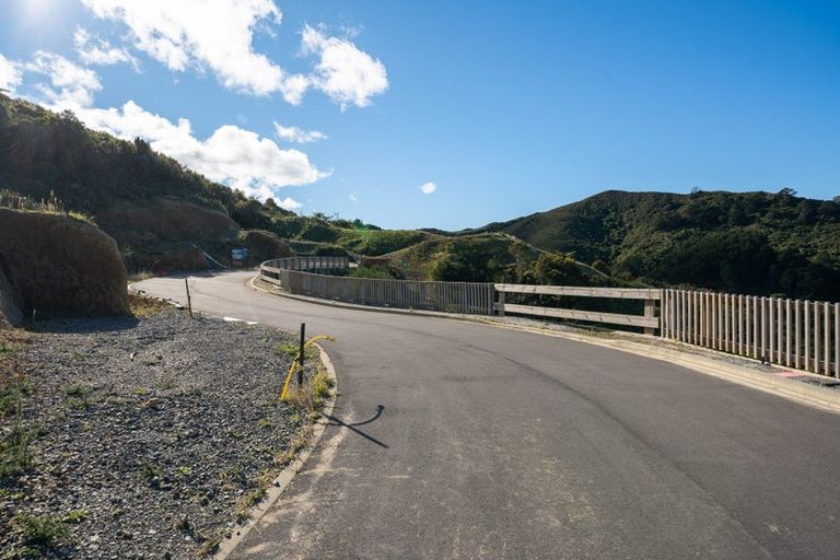 Photo of property in 29 Alanbrooke Place, Karori, Wellington, 6012