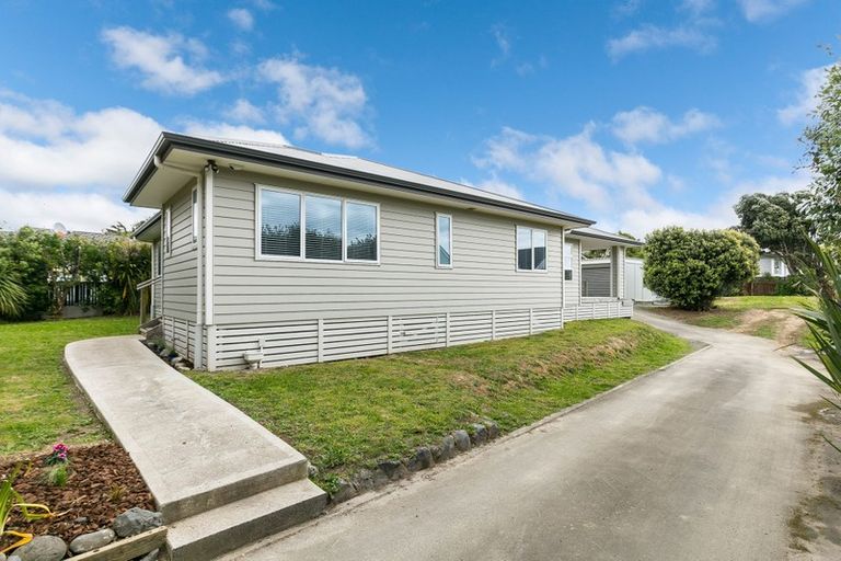 Photo of property in 5 Richard Street, Titahi Bay, Porirua, 5022
