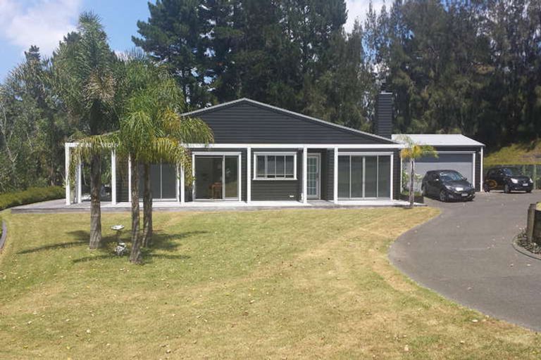 Photo of property in 34 Holdens Road, Henderson, Auckland, 0612