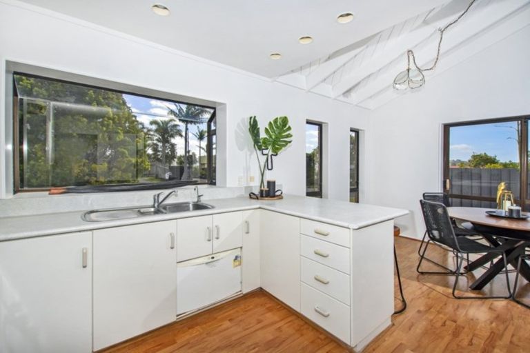 Photo of property in 53 George Point Road, Onerahi, Whangarei, 0110