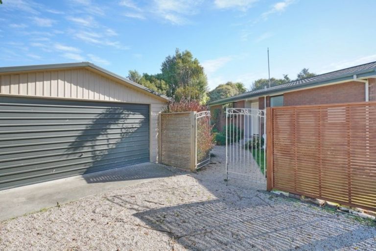 Photo of property in 96 Johns Road, Rangiora, 7400
