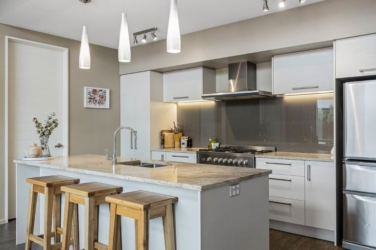 Photo of property in 12 Siding Lane, Prebbleton, 7604