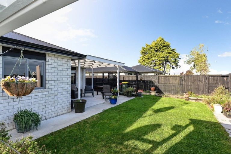 Photo of property in 14/11u Errol Close, Burbush, Hamilton, 3288
